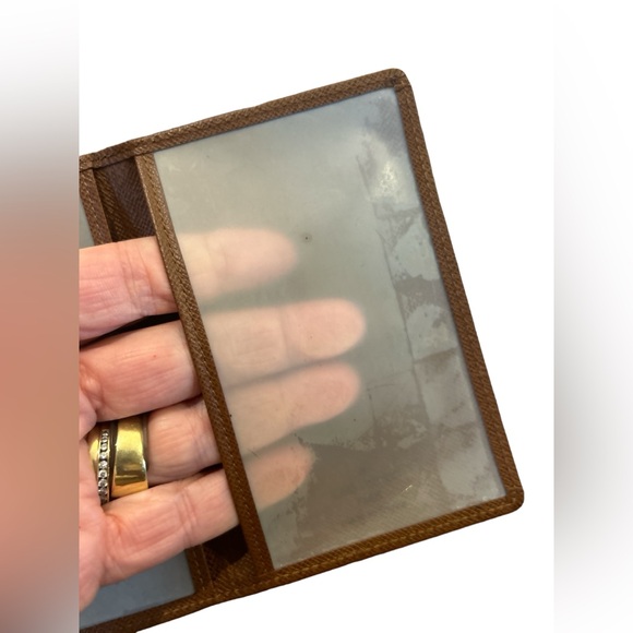 EUC Louis Vuitton Brown Leather Card Holder - Picture 6 of 13